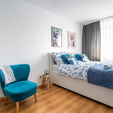 La Lemur Apartament *